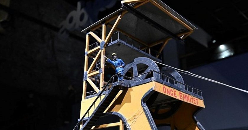 Karaelmas Ekspresi yolcuları Zonguldak’taki Maden Müzesi ve Gökgöl Mağarasını gezdi