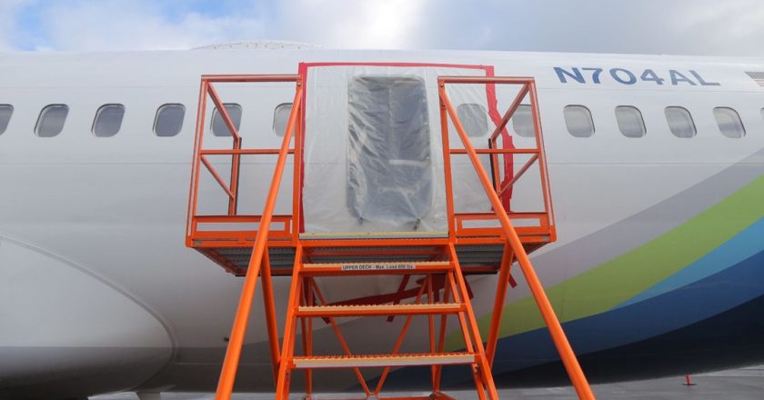 ABD’de yolcu uçağının motor kapağı düştü: Havacılık İdaresi soruşturma başlattı – Son Dakika Dünya Haberleri