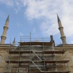 Selimiye Camisi’nin dış cephesindeki onarım çalışmalarında sona gelindi.