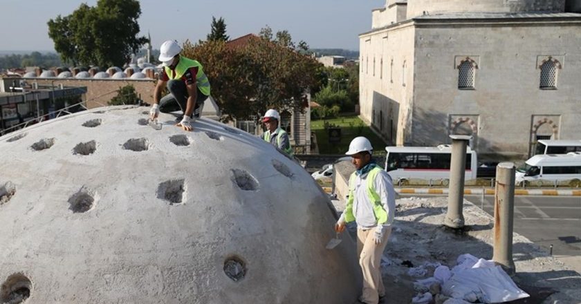 Edirne’de Havlucular Hanı ve Mezit Bey Hamamı’nda restorasyon çalışmaları devam ediyor