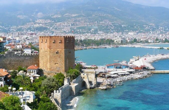 Alanya’nın Gece Hayatı – Eğlence Mekanları ve Tavsiyeler