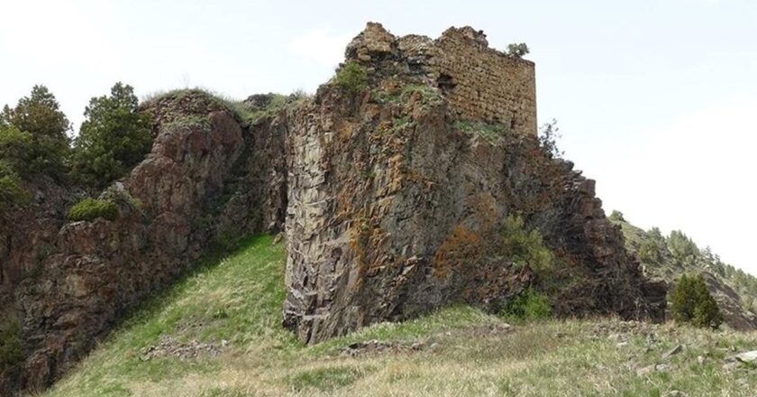 Kars’taki Kız Kalesi turizme kazandırılmayı bekliyor