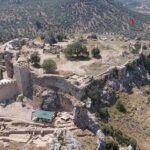 Beçin Antik Kenti’nde kazılar sürüyor: Ok uçları bulundu