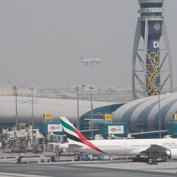 İran-İsrail çatışması: Dubai ve Katar uçuşları hâlâ iptal mi?