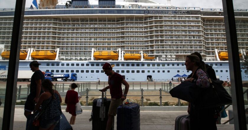 Yunanistan’dan cruise gemileri için yeni vergi kararı: Yolcular ne kadar ödemek zorunda kalacak?