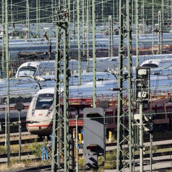 ‘Avrupa’yı Keşfet’ programı: AB’den gençlere 60 bin bedava tren bileti